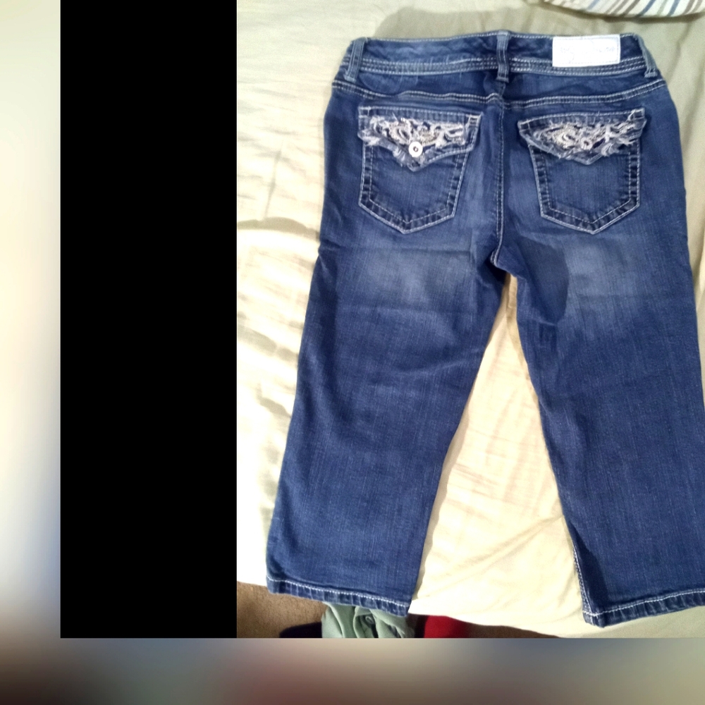 Ariya cropped Blue Jeans